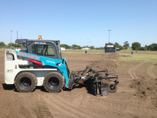 BOBCAT HIRE NORTH LAKES